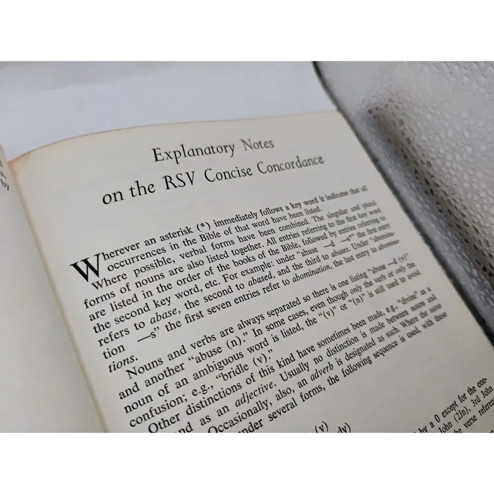 Vintage Concise Concordance Revised Standard Version 1959 Holy Bible Reference